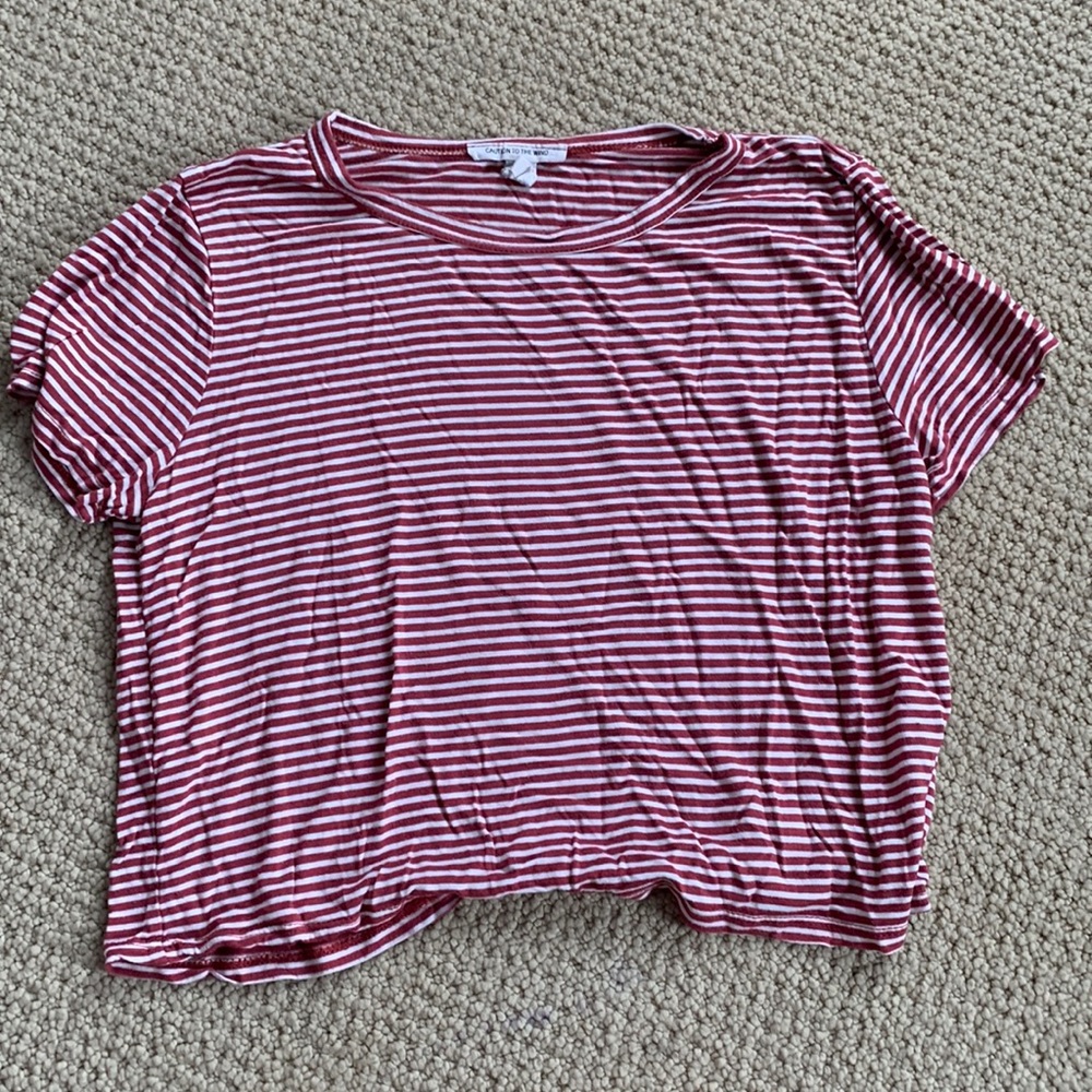 Striped crop caution in the wind shirt size S